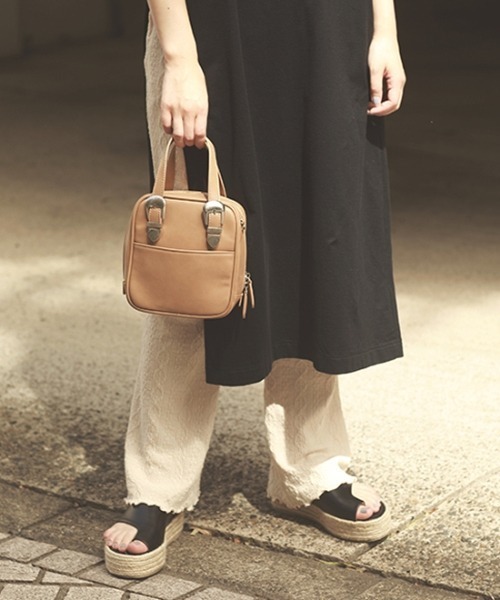 CONTROL FREAK（コントロールフリーク）の「CONTROL FREAK（コントロールフリーク）ウエスタンハンドルバッグ（ショルダーバッグ・レディース・ブラック/ベージュ/アイボリー・FREE）」の3枚目の写真