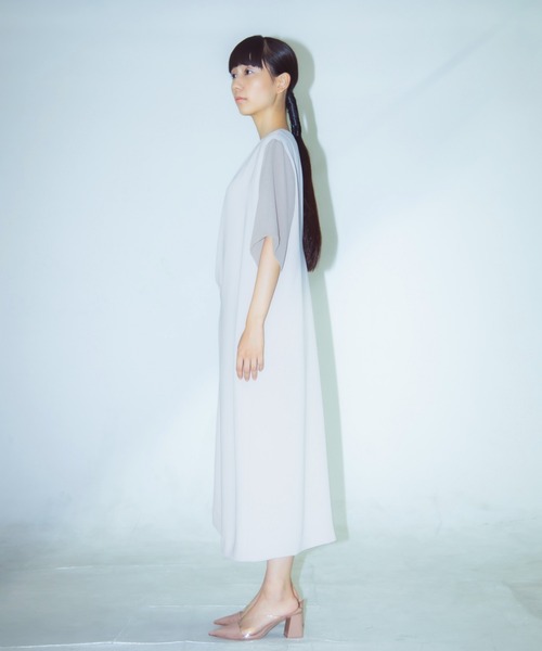 WHYTO.(ホワイト)の「「WHYTO. / ホワイト」シフォン&ジョーゼットコンビオケージョンワンピース(ワンピース・レディース・ブラック/ベージュ/ネイビー・38/36)」の6枚目の写真