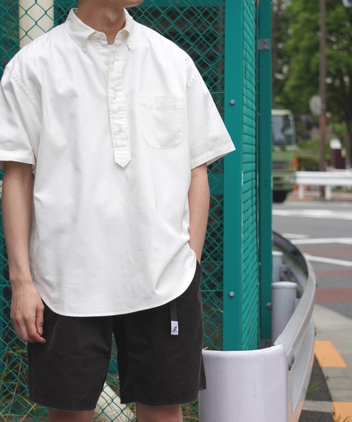 ADAM ET ROPE'（アダムエロペ）の「プレミアムコットン オックスフォード半袖シャツ（シャツ/ブラウス・メンズ・ダークブラウン/ホワイト系その他/サックスブルー・S/M/L）」の2枚目の写真