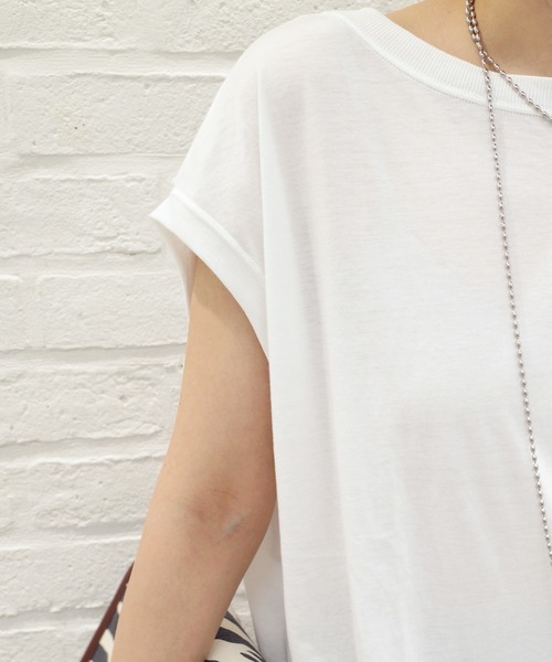 DouDou(ドゥドゥ)の「BIGシルエットタンクT(Tシャツ/カットソー・レディース・ホワイト/ベージュ/スミクロ/キナリ・FREE)」の13枚目の写真