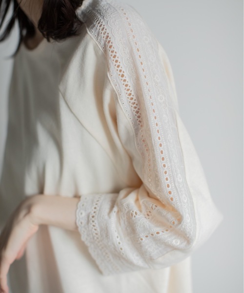 refinedworks(リファインドワークス)の「刺繍レース切替チュニック(Tシャツ/カットソー・レディース・キナリ/ブルー・M-L)」の9枚目の写真