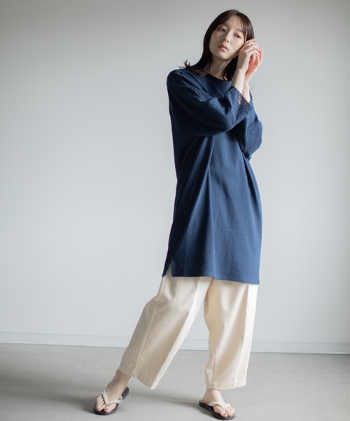 refinedworks(リファインドワークス)の「刺繍レース切替チュニック(Tシャツ/カットソー・レディース・キナリ/ブルー・M-L)」の12枚目の写真