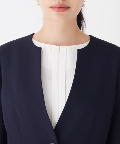 OPAQUE.CLIP（オペークドットクリップ）の「◆CARREMANストレッチショートジャケット（スーツジャケット・レディース・ブラック/ネイビー/ライトベージュ・40/38/42/36/34/01/02/03）」の19枚目の写真