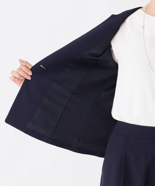 OPAQUE.CLIP（オペークドットクリップ）の「◆CARREMANストレッチショートジャケット（スーツジャケット・レディース・ブラック/ネイビー/ライトベージュ・40/38/42/36/34/01/02/03）」の21枚目の写真