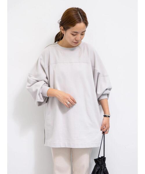 earth music&ecology（アースミュージックアンドエコロジー）の「【WEB限定】ビッグシルエットロングスウェットプルオーバー（スウェット・レディース・チャコールグレー/ライトグレー/オフホワイト/サックスブルー/アイボリー/ライトベージュ・FREE）」の18枚目の写真