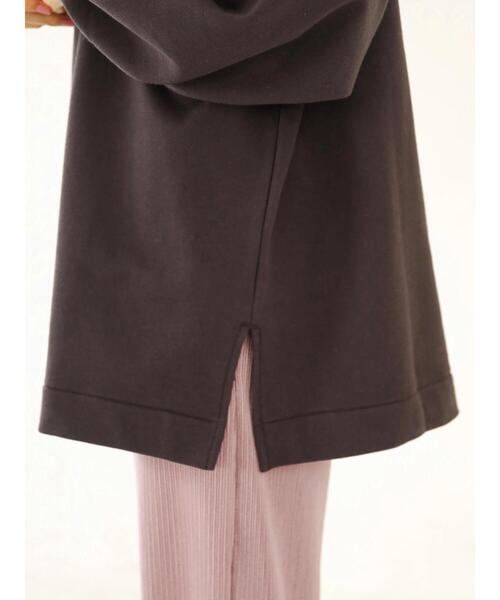 earth music&ecology（アースミュージックアンドエコロジー）の「【WEB限定】ビッグシルエットロングスウェットプルオーバー（スウェット・レディース・チャコールグレー/ライトグレー/オフホワイト/サックスブルー/アイボリー/ライトベージュ・FREE）」の14枚目の写真