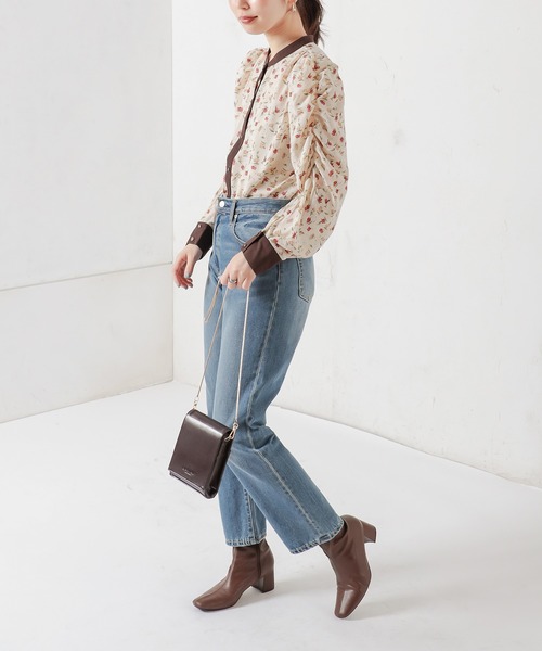 natural couture（ナチュラルクチュール）の「【WEB限定カラー有り】2WAYギャザーパフ配色花柄ブラウス（シャツ/ブラウス・レディース・ブラック/グレー/ピンク/アイボリー・FREE）」の8枚目の写真