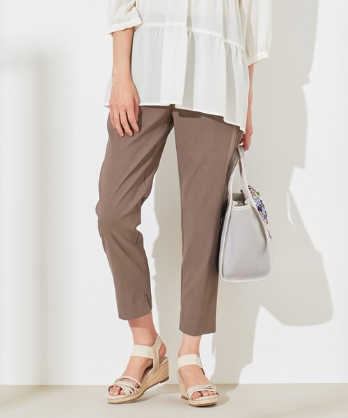 ANY SIS(エニィスィス)の「【L'aube】ミラクルストレッチ テーパードパンツ(その他パンツ・レディース・ブラック系/黄土色系/ベージュ系/ライトグリーン系/ブラウン系・4)」の4枚目の写真