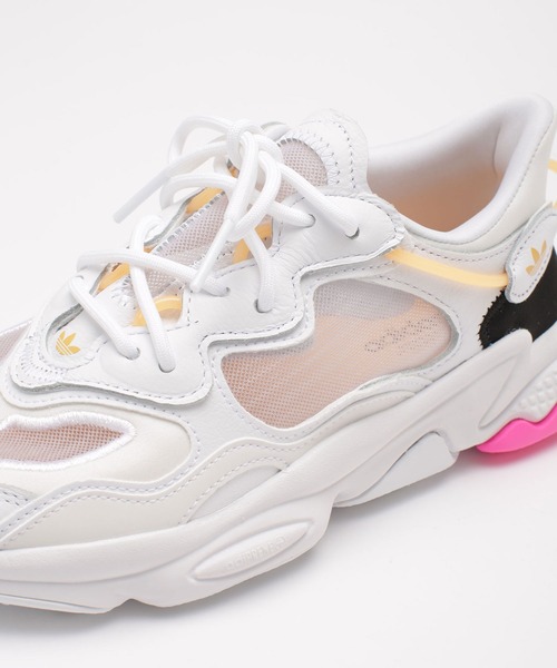 adidas（アディダス）の「adidas/OZWEEGO LITE オズウィーゴライト（スニーカー・レディース・ホワイト・23.5/24/23/24.5）」の9枚目の写真