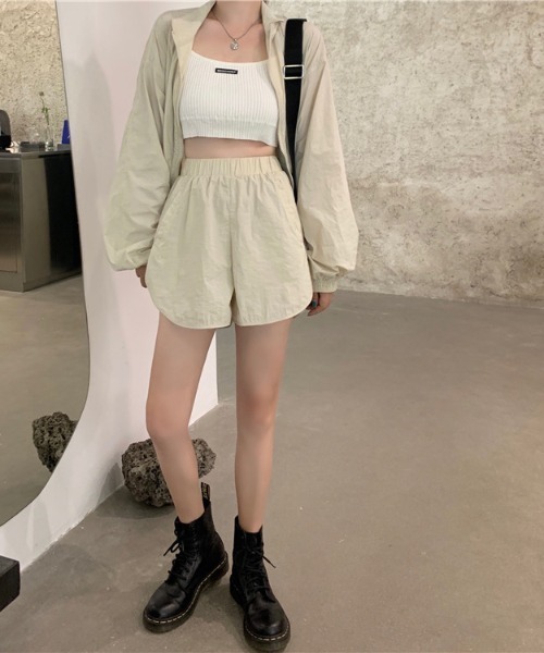 ABITOKYO（アビトーキョー）の「バルーンスリーブジャケットパンツ２点セット（ライダースジャケット・レディース・ブラック/グレー/ベージュ・FREE）」の21枚目の写真