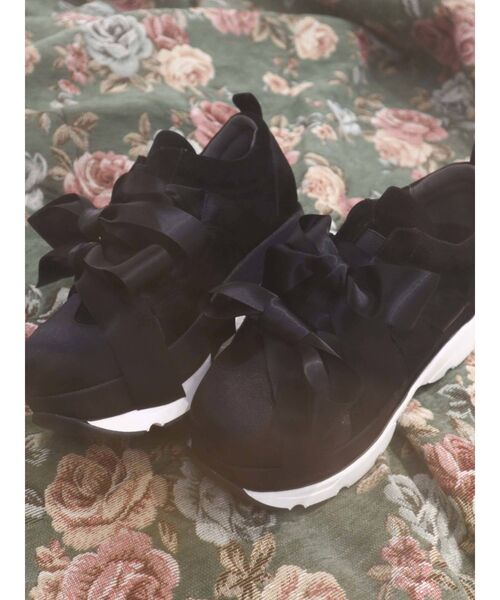 merry jenny（メリージェニー）の「リボンスニーカー（スニーカー・レディース・ブラック/アイボリー/ライトブルー・SMALL/MEDIUM/LARGE）」の3枚目の写真