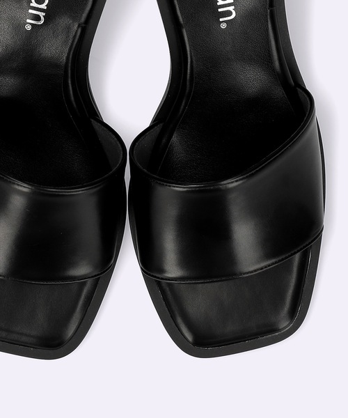 MAMIAN(マミアン)の「スクエアトゥ クリアヒール ミュール (5.5cmヒール)(サンダル・レディース・ミント/ブラック/クリア/アイボリー・L/S/M)」の13枚目の写真