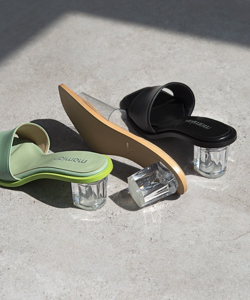 MAMIAN(マミアン)の「スクエアトゥ クリアヒール ミュール (5.5cmヒール)(サンダル・レディース・ミント/ブラック/クリア/アイボリー・L/S/M)」の8枚目の写真