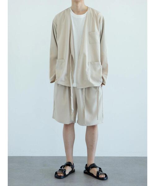 koe（コエ）の「ドライタッチポリトロノーカラージャケット*（ブルゾン・レディース・ライトベージュ/ブラック・L/M）」の12枚目の写真