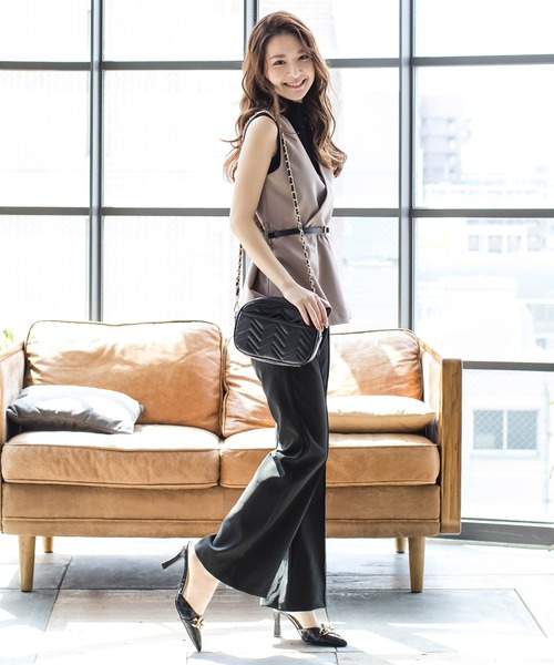 Julia Boutique（ジュリアブティック）の「チェーンショルダーキルティングバッグ/21169（ショルダーバッグ・レディース・ブラック・ONE）」の2枚目の写真