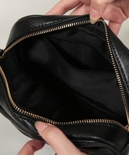 Julia Boutique（ジュリアブティック）の「チェーンショルダーキルティングバッグ/21169（ショルダーバッグ・レディース・ブラック・ONE）」の14枚目の写真