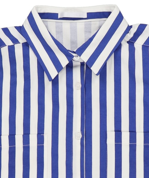 SPINNS（スピンズ）の「【ゆったりシルエット】オーバーサイズ ストライプシャツ（シャツ/ブラウス・レディース・ネイビー/レッド/ブルー・ONESIZE）」の17枚目の写真