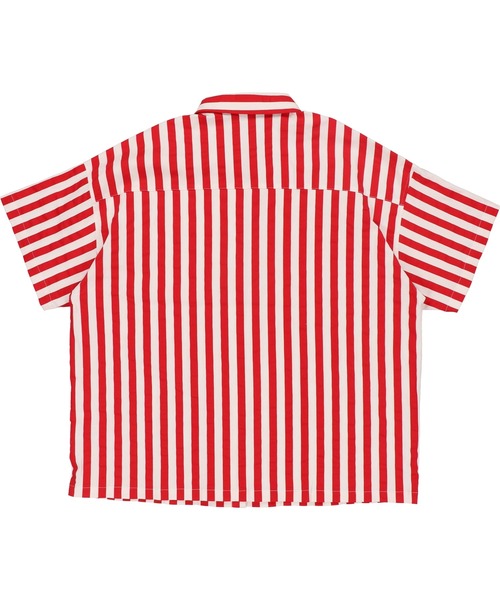 SPINNS（スピンズ）の「【ゆったりシルエット】オーバーサイズ ストライプシャツ（シャツ/ブラウス・レディース・ネイビー/レッド/ブルー・ONESIZE）」の11枚目の写真