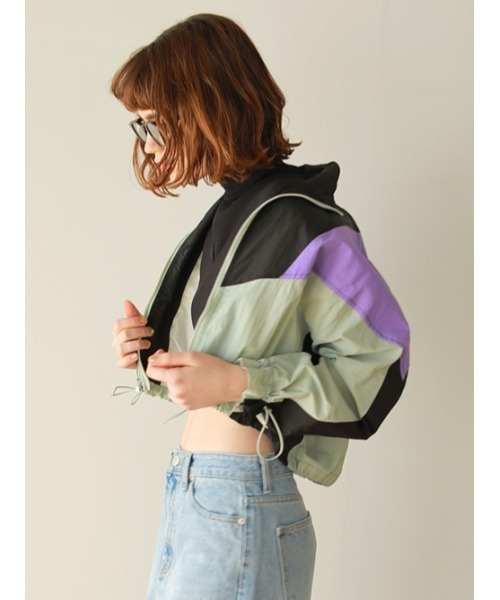 AMAIL（アマイル）の「スポーティーブルゾン（ブルゾン・レディース・ネイビー/ブラウン・FREE）」の2枚目の写真