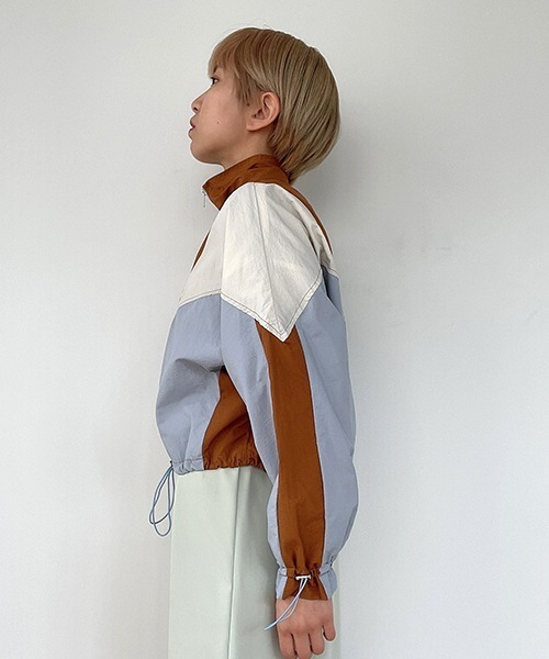 AMAIL（アマイル）の「スポーティーブルゾン（ブルゾン・レディース・ネイビー/ブラウン・FREE）」の7枚目の写真