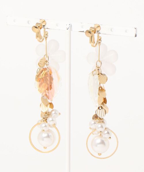 tone（トーン）の「【PetitBonheur*accessories】flower ハートしゃら（ピアス（両耳用）・レディース・ホワイト・FREE）」の2枚目の写真