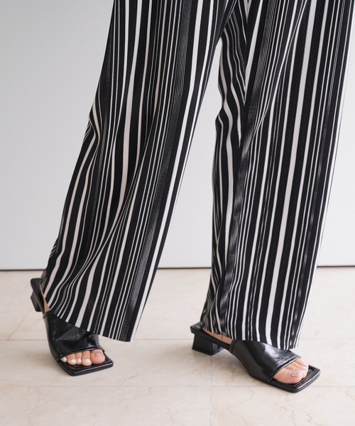 FEKETE（フェケテ）の「FEKETE PATTERN PLEATS RELAX PANTS（その他パンツ・メンズ・ブラック/ブラウン・FREE）」の17枚目の写真