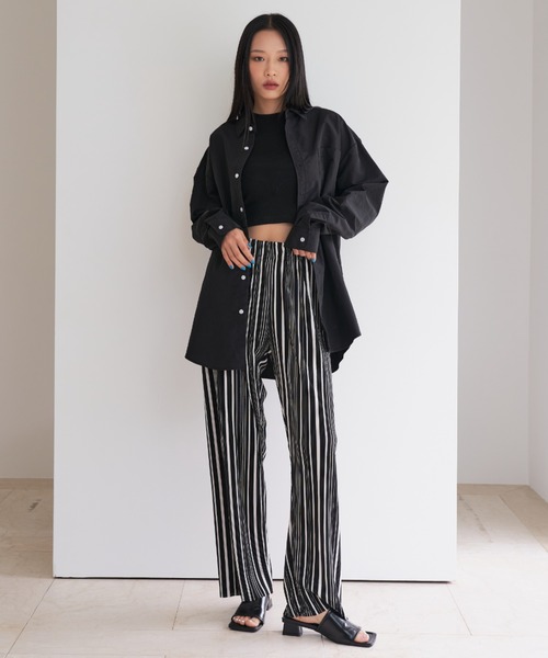 FEKETE（フェケテ）の「FEKETE PATTERN PLEATS RELAX PANTS（その他パンツ・メンズ・ブラック/ブラウン・FREE）」の3枚目の写真