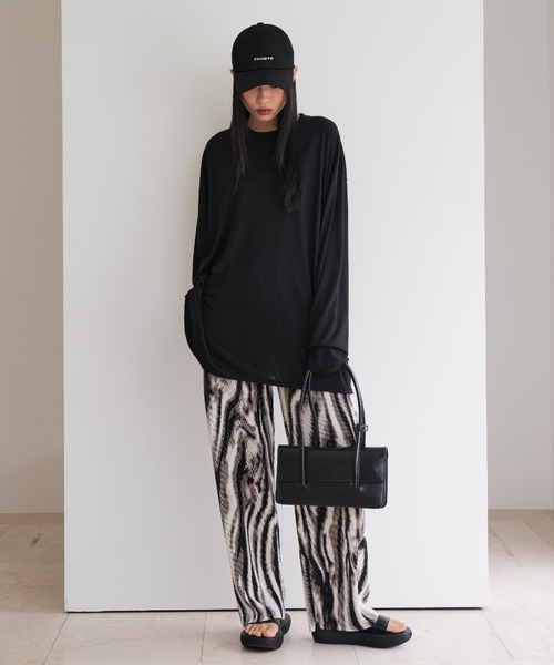 FEKETE（フェケテ）の「FEKETE PATTERN PLEATS RELAX PANTS（その他パンツ・メンズ・ブラック/ブラウン・FREE）」の18枚目の写真