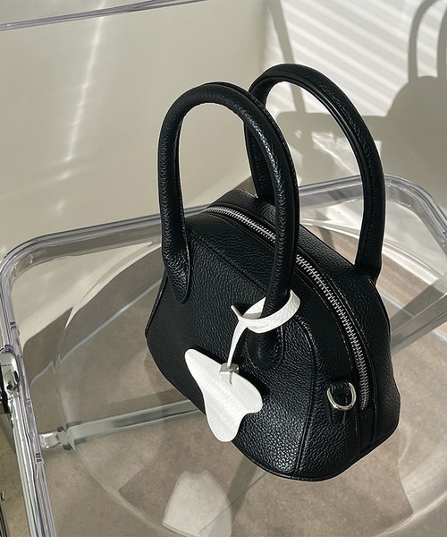 LA VORAGINE（ラ ヴォラジネ）の「コンパクト　ショルダーバッグ/ハンドバッグ（ショルダーバッグ・レディース・ブラック/イエロー/ブルー・FREE）」の4枚目の写真