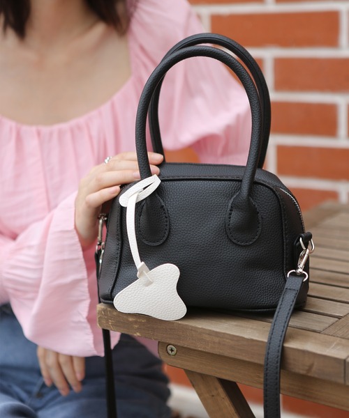 LA VORAGINE（ラ ヴォラジネ）の「コンパクト　ショルダーバッグ/ハンドバッグ（ショルダーバッグ・レディース・ブラック/イエロー/ブルー・FREE）」の22枚目の写真