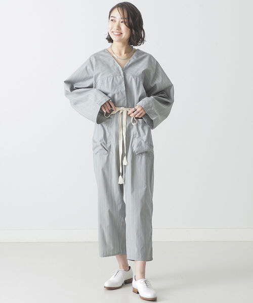 BEAMS LIGHTS（ビームスライツ）の「KiiRA / ストライプ ジャンプスーツ（サロペット/オーバーオール・レディース・ライトブルー/ライトブラウン・ONE SIZE）」の5枚目の写真