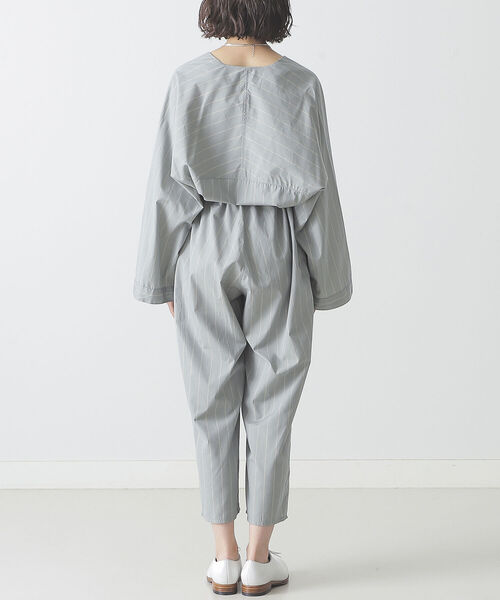 BEAMS LIGHTS（ビームスライツ）の「KiiRA / ストライプ ジャンプスーツ（サロペット/オーバーオール・レディース・ライトブルー/ライトブラウン・ONE SIZE）」の8枚目の写真