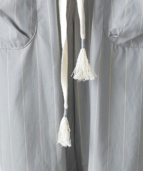 BEAMS LIGHTS（ビームスライツ）の「KiiRA / ストライプ ジャンプスーツ（サロペット/オーバーオール・レディース・ライトブルー/ライトブラウン・ONE SIZE）」の12枚目の写真