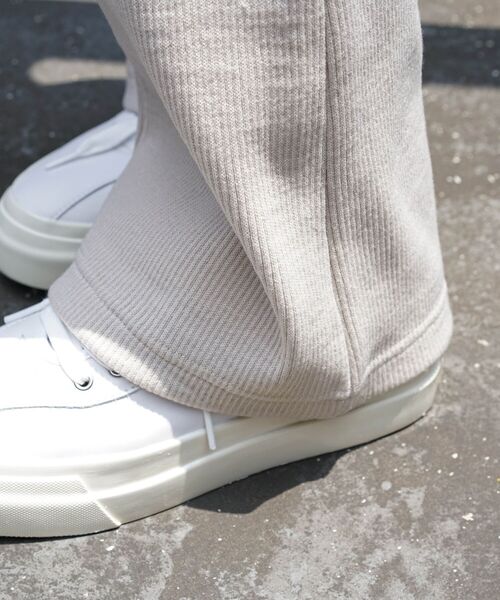 AULA AILA（アウラアイラ）の「AULA AILA（アウラ アイラ）別注リブパンツ（その他パンツ・レディース・アイボリー・0/1）」の13枚目の写真