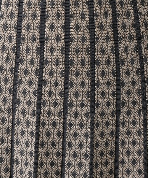 RAY CASSIN（レイカズン）の「ダイヤストライプニットスカート（スカート・レディース・ブラック/ブラウン/オレンジ/キナリ/ネイビー・FREE）」の14枚目の写真