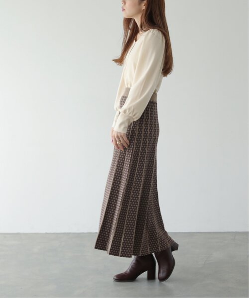 RAY CASSIN（レイカズン）の「ダイヤストライプニットスカート（スカート・レディース・ブラック/ブラウン/オレンジ/キナリ/ネイビー・FREE）」の17枚目の写真