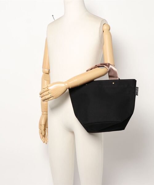 DONOBAN（ドノバン）の「裏ラミネート付きミニトート [E]（トートバッグ・レディース・モカ/イエロー系その他/ブラック・ONESIZE）」の4枚目の写真