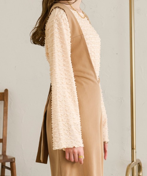 Ambre Neige（アンブルネージュ）の「クシュクシュメロートップス／【WEB/EC限定商品】（Tシャツ/カットソー・レディース・ベージュ/アイボリー・FREE）」の18枚目の写真