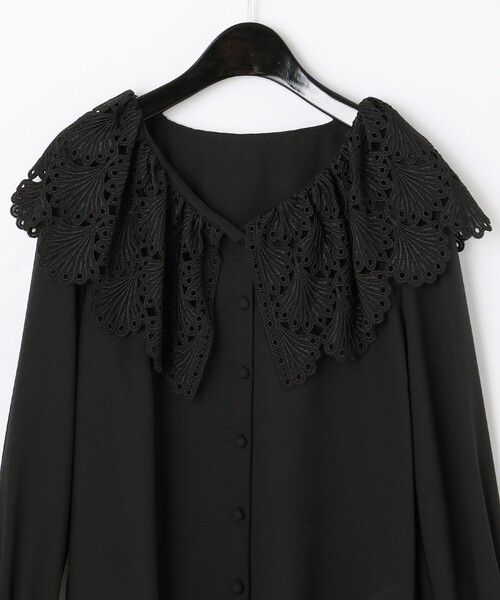 Diagram(ダイアグラム)の「シェル刺繍ブラウス(シャツ/ブラウス・レディース・ブラック/キナリ・36)」の14枚目の写真