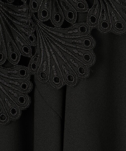 Diagram(ダイアグラム)の「シェル刺繍ブラウス(シャツ/ブラウス・レディース・ブラック/キナリ・36)」の19枚目の写真