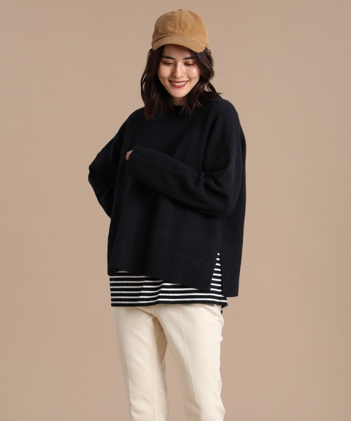 INED（イネド）の「ドロップショルダークルーニット（ニット/セーター・レディース・オフホワイト/その他/モカ/ネイビー/イエロー・9号）」の3枚目の写真