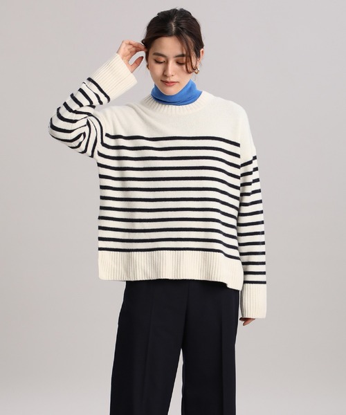 INED（イネド）の「ドロップショルダークルーニット（ニット/セーター・レディース・オフホワイト/その他/モカ/ネイビー/イエロー・9号）」の5枚目の写真