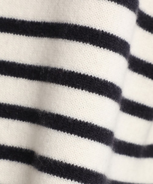 INED（イネド）の「ドロップショルダークルーニット（ニット/セーター・レディース・オフホワイト/その他/モカ/ネイビー/イエロー・9号）」の10枚目の写真