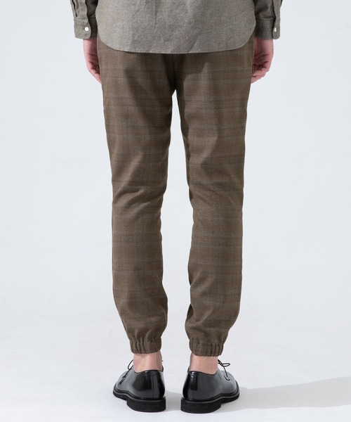 URBAN RESEARCH ROSSO MEN(アーバンリサーチロッソメン)の「ウールライクシャドーチェックジョガーパンツ(その他パンツ・メンズ・ブラック/ネイビー/カーキ/インディゴブルー・SMALL/MEDIUM/LARGE/X-LARGE)」の6枚目の写真