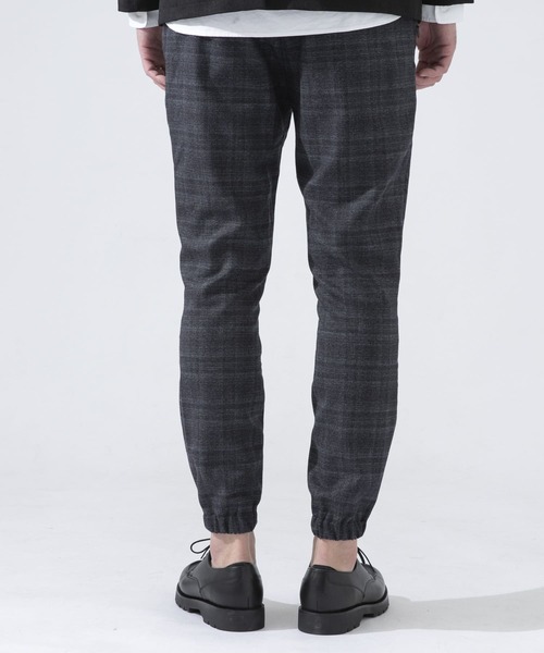 URBAN RESEARCH ROSSO MEN(アーバンリサーチロッソメン)の「ウールライクシャドーチェックジョガーパンツ(その他パンツ・メンズ・ブラック/ネイビー/カーキ/インディゴブルー・SMALL/MEDIUM/LARGE/X-LARGE)」の12枚目の写真