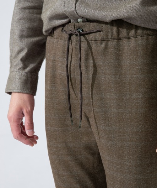 URBAN RESEARCH ROSSO MEN(アーバンリサーチロッソメン)の「ウールライクシャドーチェックジョガーパンツ(その他パンツ・メンズ・ブラック/ネイビー/カーキ/インディゴブルー・SMALL/MEDIUM/LARGE/X-LARGE)」の19枚目の写真