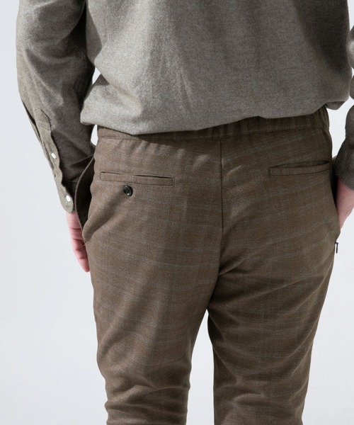 URBAN RESEARCH ROSSO MEN(アーバンリサーチロッソメン)の「ウールライクシャドーチェックジョガーパンツ(その他パンツ・メンズ・ブラック/ネイビー/カーキ/インディゴブルー・SMALL/MEDIUM/LARGE/X-LARGE)」の22枚目の写真