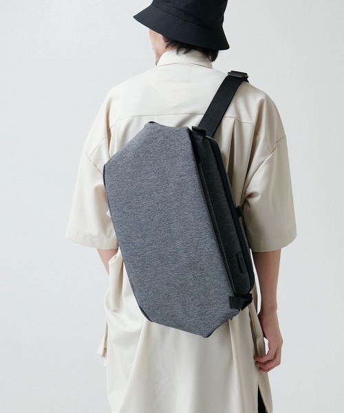 Cote&Ciel（コートエシエル）の「【Cote＆Ciel / コートエシエル】22SS RISS ECO YARN / JAPAN LIMITED(メッセンジャーバッグ)（メッセンジャーバッグ・メンズ・グレー/ブラック・FREE）」の8枚目の写真