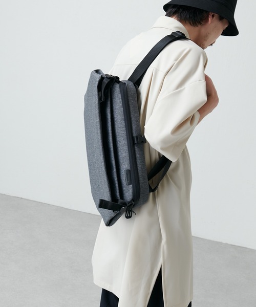 Cote&Ciel（コートエシエル）の「【Cote＆Ciel / コートエシエル】22SS RISS ECO YARN / JAPAN LIMITED(メッセンジャーバッグ)（メッセンジャーバッグ・メンズ・グレー/ブラック・FREE）」の9枚目の写真