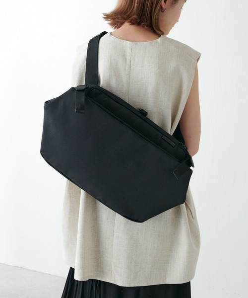 Cote&Ciel（コートエシエル）の「【Cote＆Ciel / コートエシエル】22SS RISS ECO YARN / JAPAN LIMITED(メッセンジャーバッグ)（メッセンジャーバッグ・メンズ・グレー/ブラック・FREE）」の14枚目の写真